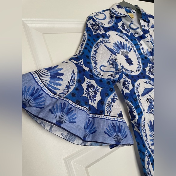 ISLA PAYAL Dress - Picture 4 of 6